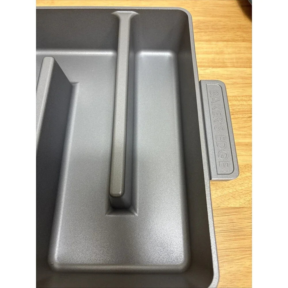 XL Baker's Edge Brownie Pan Edge Lovers 11x12 Cast Aluminum Non-Stick Pan USA
